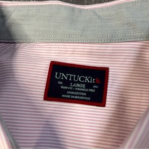 UNTUCKit - Size Large (slim fit)
